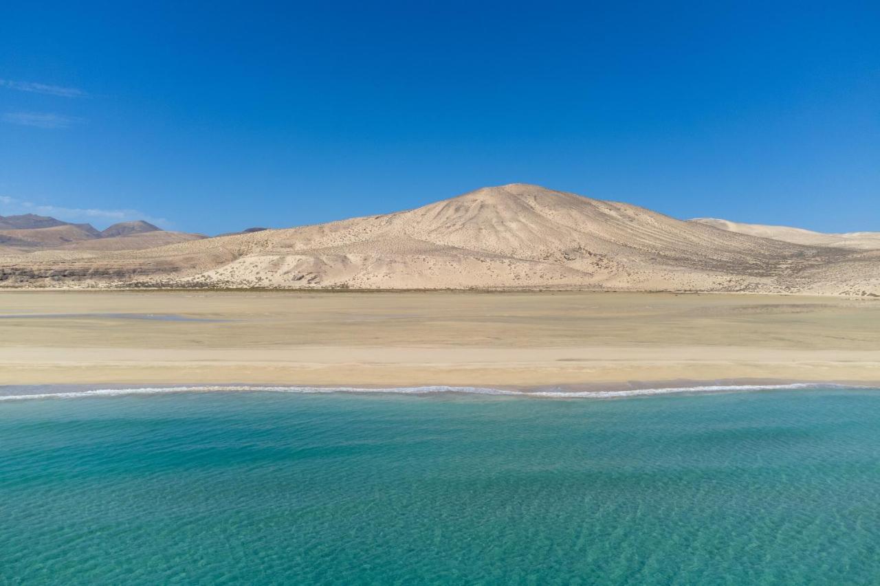 Home2Book Hola Rolls Corralejo Center المظهر الخارجي الصورة